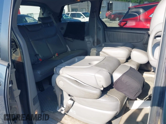 2009 Toyota Sienna XLE with VIN 5TDZK22C49S261775, listed as a IAAI auction lot 42599134 with 234,547 mi miles and . Bid and sale history available at DreamBid. Image 8.