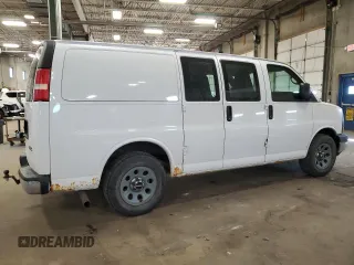 2010 GMC Savana z VIN 1GTUGAD49A1154623, wystawiony jako Copart lot #72933064 z przebiegiem 284 487 mil mil oraz Tytuł czysty. Historia ofert i sprzedaży dostępna na DreamBid. Obrazek 3.