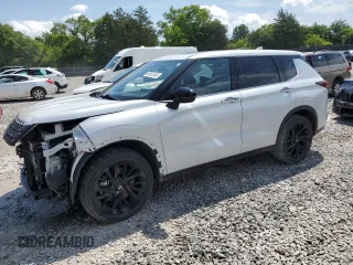 2022 Mitsubishi Outlander SE with VIN JA4J3UA84NZ065633, listed as a Copart auction lot 59822445 with 77,343 mi miles and Salvage title. Bid and sale history available at DreamBid. Image 1.