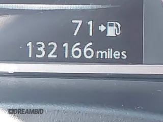 2017 Nissan Sentra SR with VIN 3N1AB7AP8HL672182, listed as a IAAI auction lot 41845187 with 132,166 mi miles and . Bid and sale history available at carsss.com. Image 15.