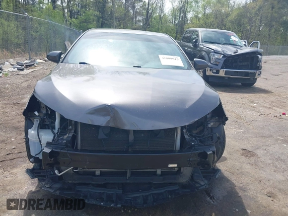 2017 Toyota Camry XLE with VIN 4T1BF1FK0HU402574, listed as a IAAI auction lot 41889015 with 155,470 mi miles. Bid and sale history available at carsss.com. Image 13.