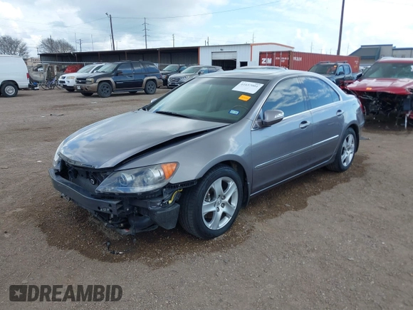 2008 Acura RL Tech Pkg with VIN JH4KB16638C003424, listed as a IAAI auction lot 41657001 with 81,612 mi miles. Bid and sale history available at carsss.com. Image 18.