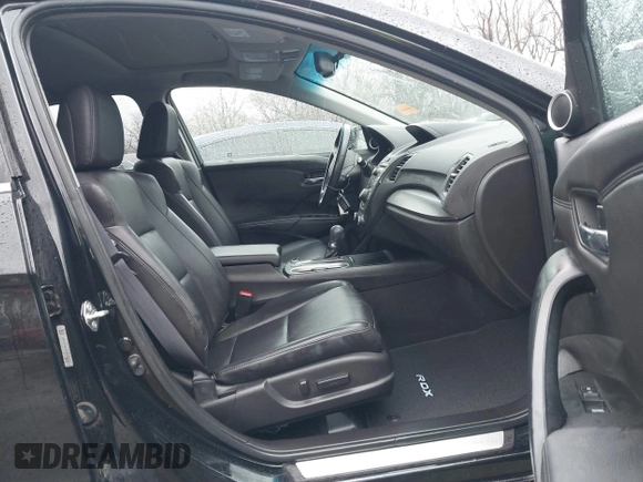 2017 Acura RDX with VIN 5J8TB4H30HL028812, listed as a IAAI auction lot 41833293 with 62,911 mi miles. Bid and sale history available at carsss.com. Image 5.
