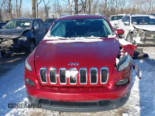 2016 Jeep Cherokee Altitude z VIN 1C4PJMCB4GW267634, wystawiony jako IAAI lot #41320557 z przebiegiem 74 731 mil mil oraz . Historia ofert i sprzedaży dostępna na DreamBid. Obrazek 12.