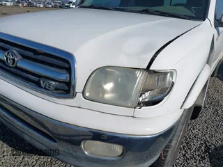 2001 Toyota Tundra Limited with VIN 5TBRT38151S157754, listed as a IAAI auction lot 41947041 with 217,402 mi miles and . Bid and sale history available at carsss.com. Image 6.