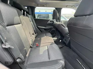 2022 Mitsubishi Outlander SE with VIN JA4J4UA8XNZ609470, listed as a Copart auction lot 62292685 with 23,321 mi miles and Clean title. Bid and sale history available at DreamBid. Image 6.