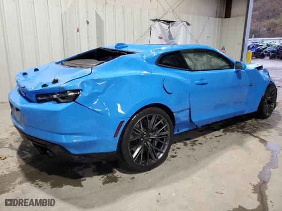 2022 Chevrolet Camaro ZL1 with VIN 1G1FK1R63N0133918, listed as a Copart auction lot 80301594 with 0 mi miles and Salvage Title. Bid and sale history available at carsss.com. Image 3.