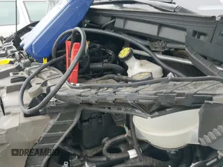 2024 Ford Transit z VIN 1FDBF6Z88RKB36876, wystawiony jako IAAI lot #42785714 z przebiegiem 6 649 mil mil oraz . Historia ofert i sprzedaży dostępna na DreamBid. Obrazek 19.