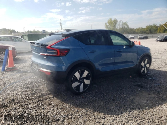 2022 Volvo C40 Ultimate с VIN YV4ED3GB9N2004012, выставлен на аукционе Copart как лот 74464444 с пробегом 3 953 миль миль и Списание • Salvage title. История ставок и продаж доступна на DreamBid. Изображение 3.