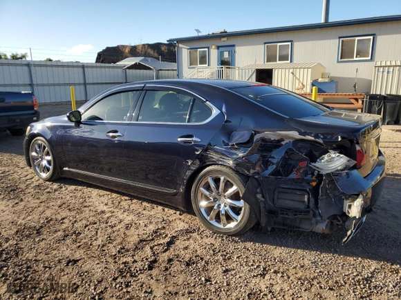 2007 Lexus LS 460 with VIN JTHBL46F775032037, listed as a Copart auction lot 86221114 with 159,895 mi miles and Salvage Title. Bid and sale history available at carsss.com. Image 2.
