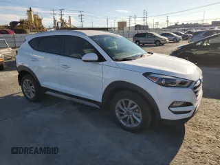 2017 Hyundai Tucson SE with VIN KM8J33A40HU493628, listed as a Copart auction lot 80683164 with 71,374 mi miles and Salvage Title. Bid and sale history available at DreamBid. Image 4.