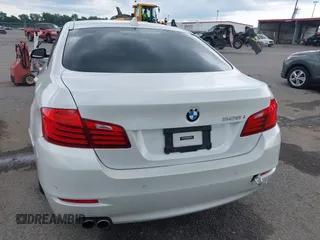 2015 BMW 5 Series 528i with VIN WBA5A5C5XFD522253, listed as a IAAI auction lot 42369196 with 102,798 mi miles and . Bid and sale history available at DreamBid. Image 16.