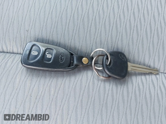 2007 Hyundai Santa Fe SE with VIN 5NMSH13E87H067146, listed as a IAAI auction lot 42500914 with 159,425 mi miles and . Bid and sale history available at DreamBid. Image 11.
