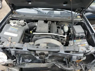 2004 Isuzu Ascender z VIN 4NUET16S846700156, wystawiony jako Copart lot #72399924 z przebiegiem 162 569 mil mil oraz Szkody całkowita. Historia ofert i sprzedaży dostępna na DreamBid. Obrazek 12.