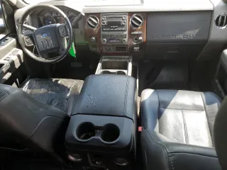 2011 Ford Super Duty F-250 SRW XL with VIN 1FT7W2AT1BEC35384, listed as a Copart auction lot 71122004 with 272,636 mi miles and Salvage Title. Bid and sale history available at carsss.com. Image 8.
