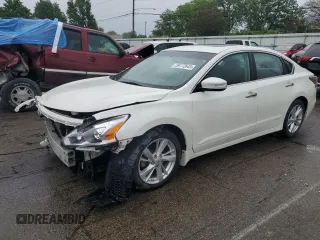 2015 Nissan Altima SL with VIN 1N4AL3APXFC130194, listed as a Copart auction lot 59172645 with 157,858 mi miles and Salvage title. Bid and sale history available at DreamBid. Image 1.