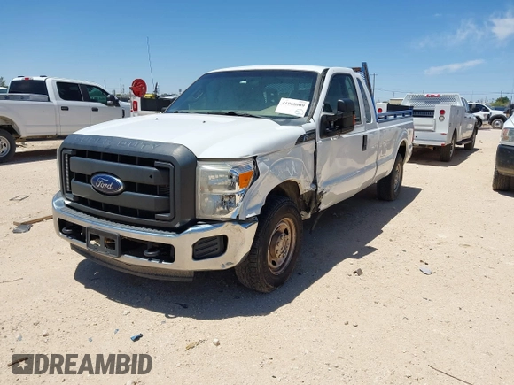 2015 Ford F-250 XLT z VIN 1FT7X2AT7FEC16924, wystawiony jako IAAI lot #41968009 z przebiegiem 328 785 mil mil oraz . Historia ofert i sprzedaży dostępna na DreamBid. Obrazek 4.