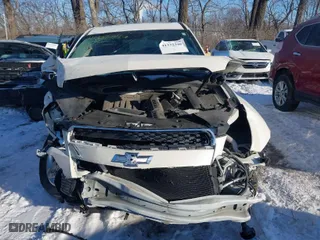 2015 Chevrolet Equinox LTZ with VIN 1GNFLHEK0FZ123691, listed as a IAAI auction lot 41332346 with 213,256 mi miles. Bid and sale history available at carsss.com. Image 13.
