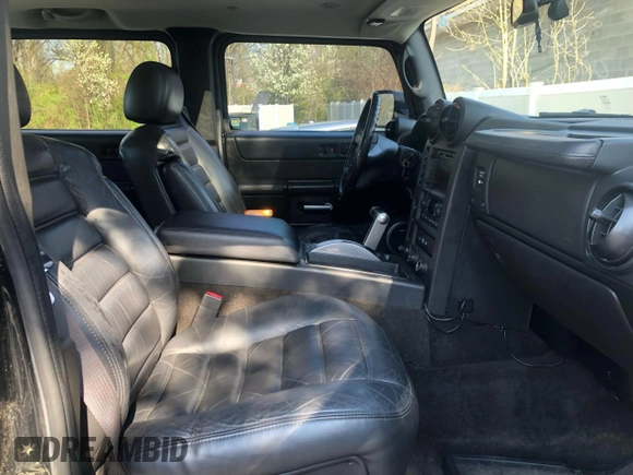 2006 Hummer H2 with VIN 5GRGN22U56H102463, listed as a Copart auction lot 54819425 with 100,096 mi miles and Clean Title. Bid and sale history available at carsss.com. Image 7.