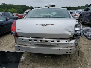 2006 Chrysler 300 with VIN 2C3KA43RX6H223758, listed as a Copart auction lot 64400524 with 0 mi miles and Salvage Title. Bid and sale history available at carsss.com. Image 6.
