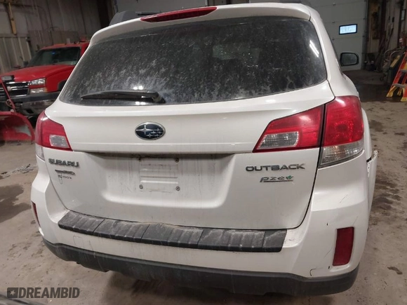2013 Subaru Outback 2.5i Premium with VIN 4S4BRBCC0D3273777, listed as a IAAI auction lot 41195904 with 141,482 mi miles. Bid and sale history available at carsss.com. Image 16.