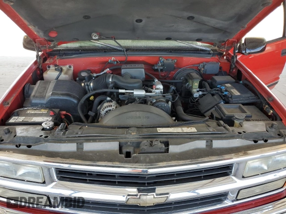 1997 Chevrolet Silverado 1500 with VIN 1GCEK19R1VE137711, listed as a Copart auction lot 50542465 with 297,338 mi miles and Salvage Title. Bid and sale history available at DreamBid. Image 11.