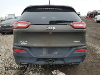 2015 Jeep Cherokee Latitude z VIN 1C4PJMCS7FW515406, wystawiony jako Copart lot #52331155 z przebiegiem 129 815 mil mil oraz Szkoda całkowita • Salvage title. Historia ofert i sprzedaży dostępna na DreamBid. Obrazek 6.