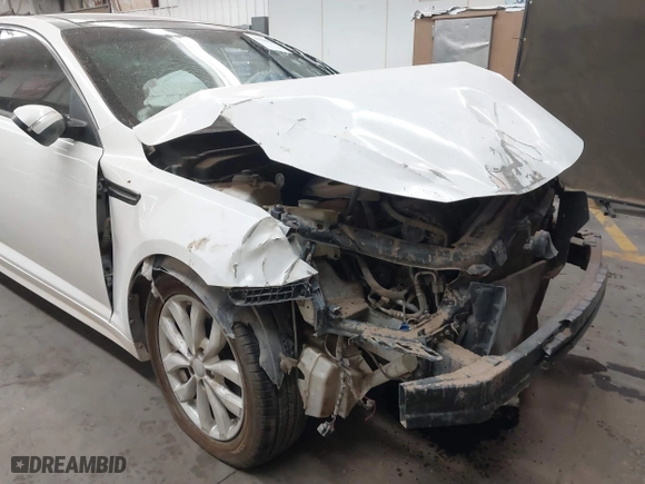 2015 Kia Optima EX with VIN 5XXGN4A76FG501629, listed as a IAAI auction lot 41622464 with 82,455 mi miles. Bid and sale history available at carsss.com. Image 6.