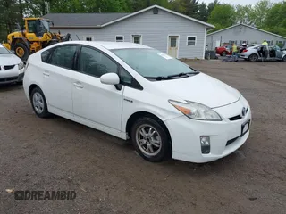 2010 Toyota Prius II with VIN JTDKN3DUXA5025517, listed as a IAAI auction lot 42201037 with 69,872 mi miles and . Bid and sale history available at carsss.com. Image 1.