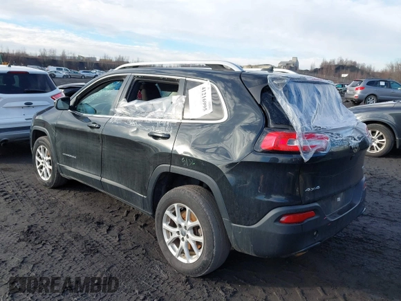 2016 Jeep Cherokee Latitude z VIN 1C4PJMCB6GW345413, wystawiony jako IAAI lot #41216995 z przebiegiem 254 311 mil mil oraz . Historia ofert i sprzedaży dostępna na DreamBid. Obrazek 3.