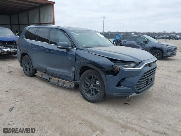 2024 Toyota Grand Highlander Hybrid XLE with VIN 5TDACAB54RS020546, listed as a IAAI auction lot 41610481 with 16,000 mi miles. Bid and sale history available at carsss.com. Image 1.