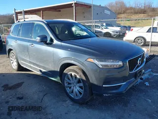 2019 Volvo XC90 Momentum with VIN YV4A22PK6K1495557, listed as a IAAI auction lot 41053269 with 58,828 mi miles. Bid and sale history available at carsss.com. Image 1.