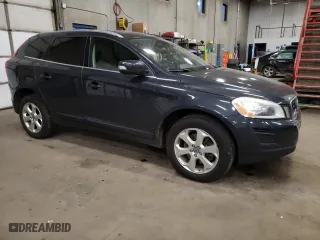 2013 Volvo XC60 3.2L with VIN YV4952DZ9D2379939, listed as a Copart auction lot 83321194 with 142,027 mi miles and Clean Title. Bid and sale history available at carsss.com. Image 4.