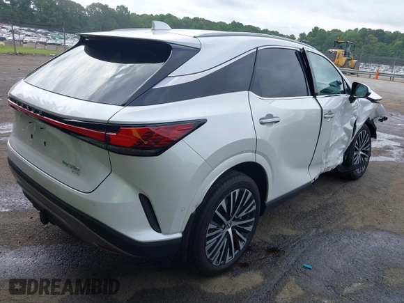 2024 Lexus RX 350 with VIN 2T2BAMCA6RC069209, listed as a IAAI auction lot 42492916 with 9,748 mi miles and . Bid and sale history available at DreamBid. Image 4.