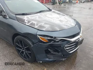 2019 Chevrolet Malibu LS z VIN 1G1ZB5ST4KF176256, wystawiony jako IAAI lot #41846361 z przebiegiem 172 654 mil mil oraz . Historia ofert i sprzedaży dostępna na DreamBid. Obrazek 6.