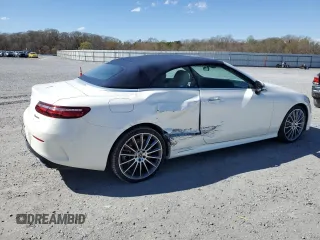2020 Mercedes-Benz E z VIN W1K1K6JB1LF143287, wystawiony jako Copart lot #47591915 z przebiegiem 27 735 mil mil oraz Szkoda całkowita • Salvage title. Historia ofert i sprzedaży dostępna na DreamBid. Obrazek 3.