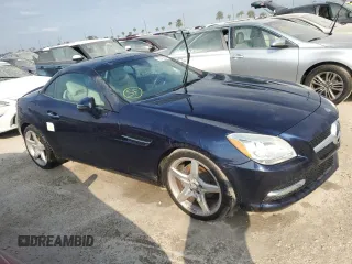 2013 Mercedes-Benz SLK-Class SLK 250 with VIN WDDPK4HAXDF056646, listed as a Copart auction lot 75775694 with 0 mi miles and Non Repairable. Bid and sale history available at carsss.com. Image 4.