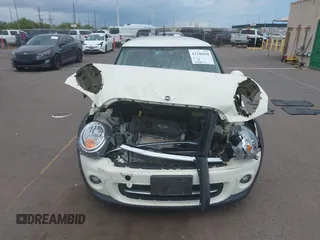 2012 MINI Hardtop with VIN WMWSU3C54CT262450, listed as a IAAI auction lot 42148430 with 55,250 mi miles and . Bid and sale history available at DreamBid. Image 13.