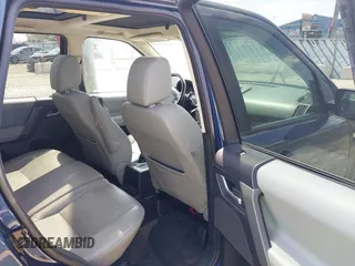 2010 Land Rover LR2 HSE z VIN SALFR2BN7AH176334, wystawiony jako IAAI lot #42094561 z przebiegiem 210 933 mil mil oraz . Historia ofert i sprzedaży dostępna na DreamBid. Obrazek 8.