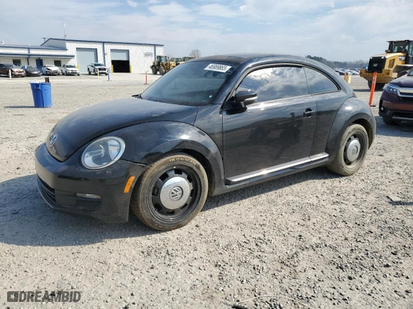 2013 Volkswagen Beetle Coupe 2.5L with VIN 3VWJP7AT8DM664287, listed as a Copart auction lot 46989865 with 124,974 mi miles and Salvage Title. Bid and sale history available at carsss.com. Image 1.