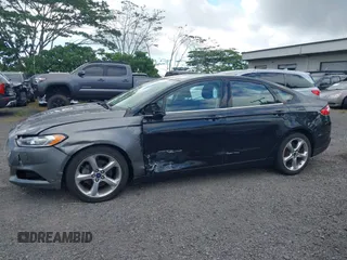 2013 Ford Fusion SE Hybrid z VIN 3FA6P0LUXDR181849, wystawiony jako IAAI lot #41949276 z przebiegiem 112 688 mil mil oraz . Historia ofert i sprzedaży dostępna na DreamBid. Obrazek 14.