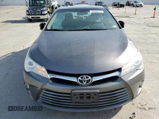 2017 Toyota Camry XLE with VIN 4T1BF1FK5HU696747, listed as a Copart auction lot 49888175 with 71,698 mi miles and Salvage Title. Bid and sale history available at DreamBid. Image 5.