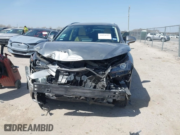 2020 Lexus NX 300 z VIN JTJDARBZ4L2171323, wystawiony jako IAAI lot #41814547 z przebiegiem 42 758 mil mil oraz . Historia ofert i sprzedaży dostępna na DreamBid. Obrazek 6.