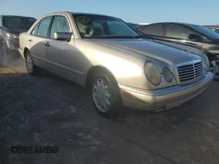 1998 Mercedes-Benz E-Class with VIN WDBJF65F3WA526398, listed as a Copart auction lot 78378434 with 0 mi miles and Salvage Title. Bid and sale history available at carsss.com. Image 4.