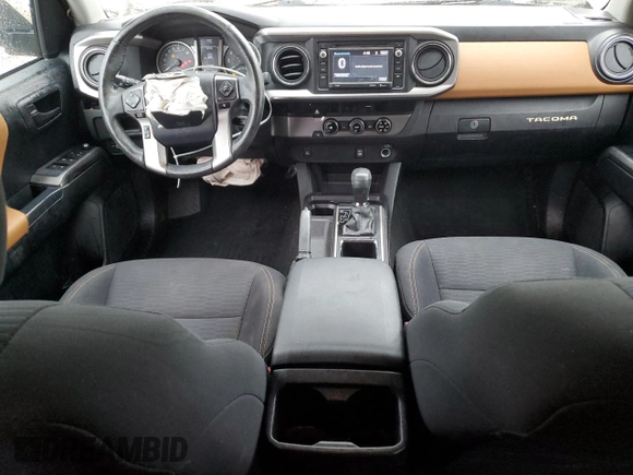 2017 Toyota Tacoma SR5 with VIN 5TFAZ5CN2HX030781, listed as a Copart auction lot 53957535 with 105,606 mi miles and Salvage Title. Bid and sale history available at DreamBid. Image 8.