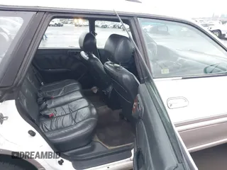 1999 Subaru Legacy Outback z VIN 4S3BG6852X7659898, wystawiony jako IAAI lot #41298823 z przebiegiem 138 834 mil mil oraz . Historia ofert i sprzedaży dostępna na DreamBid. Obrazek 8.