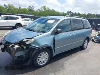 2008 Toyota Sienna CE with VIN 5TDZK23C08S221903, listed as a IAAI auction lot 41957782 with 169,245 mi miles and . Bid and sale history available at carsss.com. Image 2.