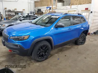 2019 Jeep Cherokee Trailhawk с VIN 1C4PJMBX4KD478219, выставлен на аукционе Copart как лот 60919595 с пробегом 42 726 миль миль и Списание • Salvage title. История ставок и продаж доступна на DreamBid. Изображение 1.