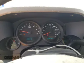2011 GMC Sierra 1500 Work Truck z VIN 1GTR1TEX3BZ175675, wystawiony jako Copart lot #72211174 z przebiegiem 230 927 mil mil oraz Szkoda całkowita • Salvage title. Historia ofert i sprzedaży dostępna na DreamBid. Obrazek 9.