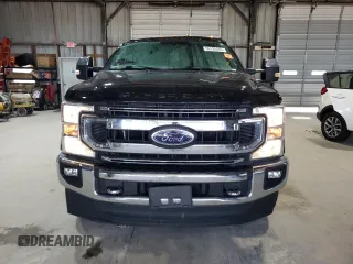 2020 Ford F-250 XL with VIN 1FT7W2B62LEE76574, listed as a Copart auction lot 56195465 with 40,710 mi miles and Salvage title. Bid and sale history available at DreamBid. Image 5.